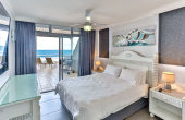 4 Dolphin Bay 07